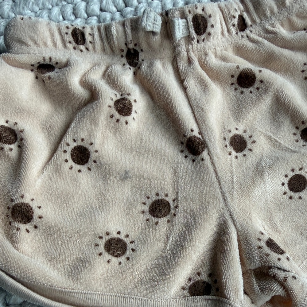 Rylee & Cru Tan Sun-Print Track Shorts 4-5 - Picture 3 of 4